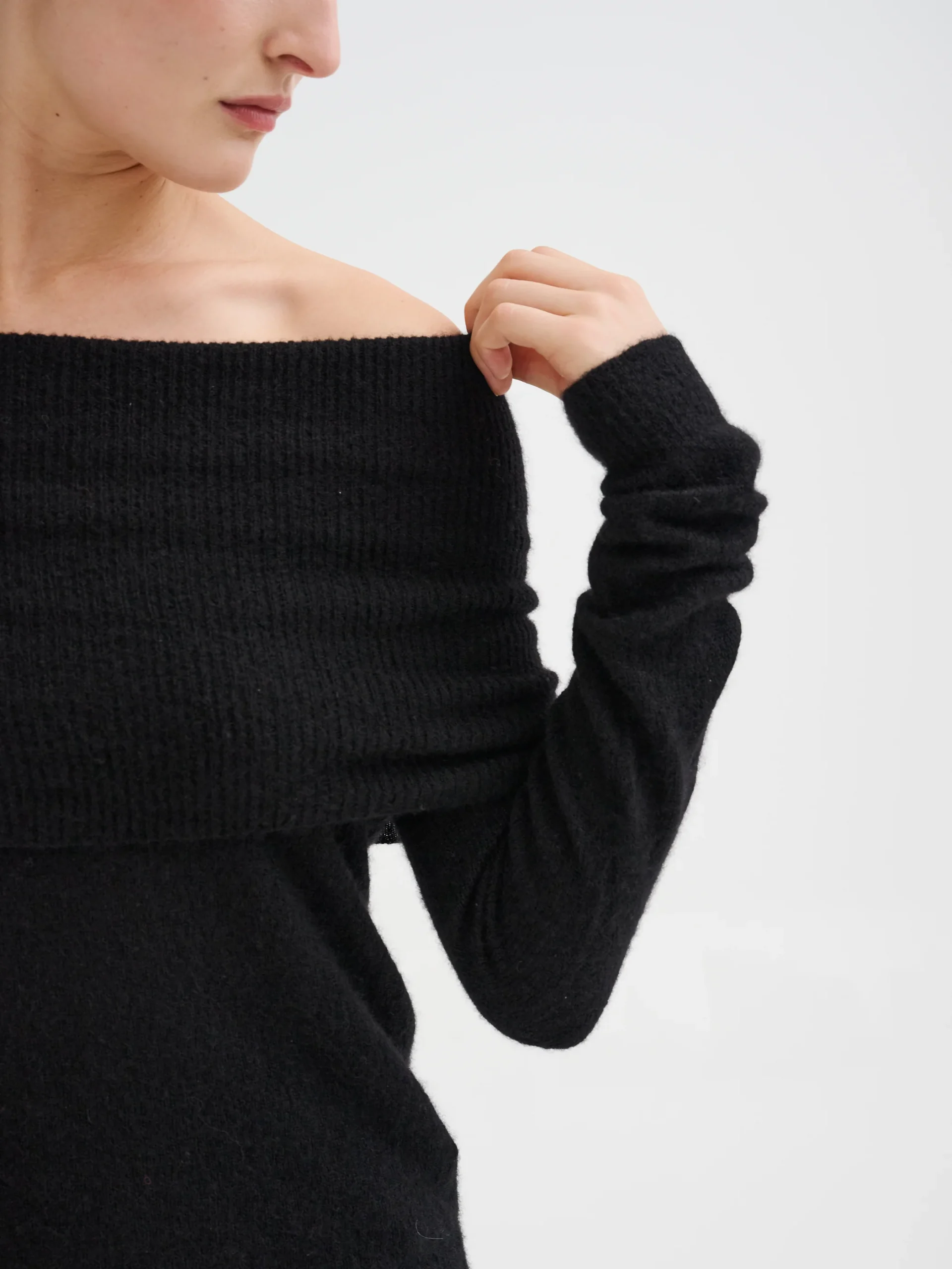 Maglia Off-shoulder in cashmere e seta | Roberto Collina - immagine 4